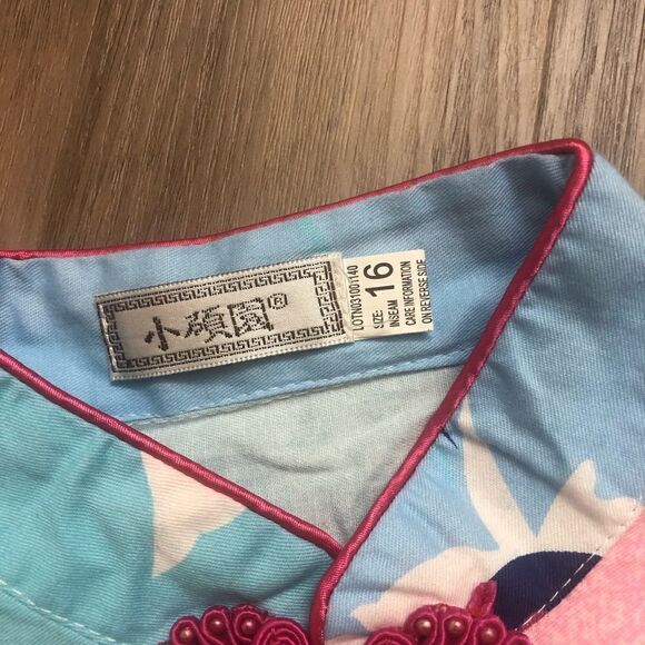 Beautiful Floral Dress for Little Girls - Picture 6 of 10